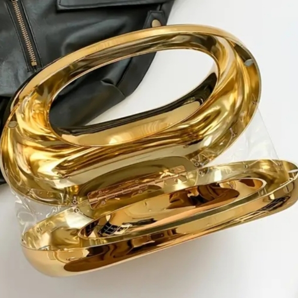 Luxurious handbag - Picture 6 of 7